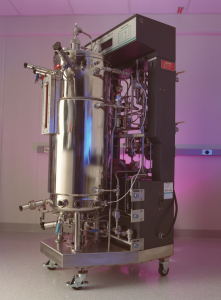 A bioreactor like those used to cultivate Synthetically Modified Organisms, usually algae or bacteria. photo: PNNL